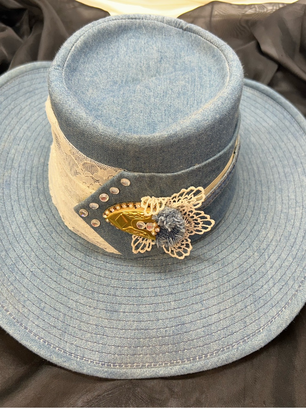 Simply Barbara Blue Denim Women's Decorative Wide-Brim Hat w/ Cream Lace Accent